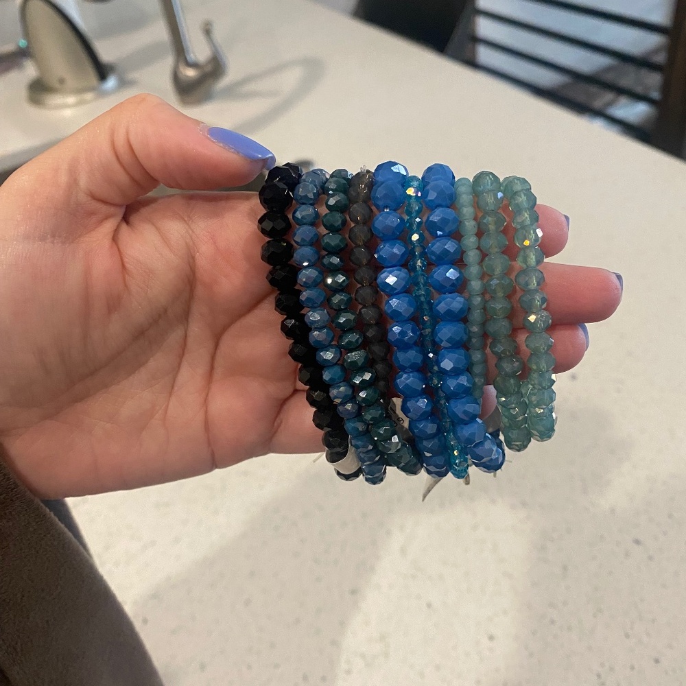 10 Beautiful Costume Bracelets. Watch the video to see them shine! NWT!